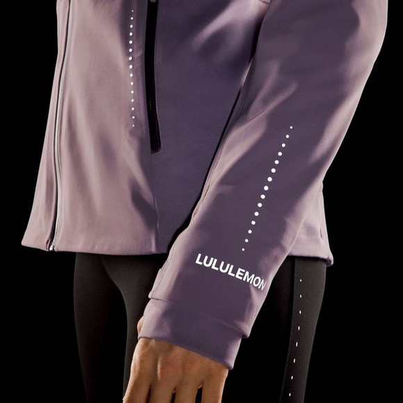 Lululemon cross chill jacket - Picture 4 of 11